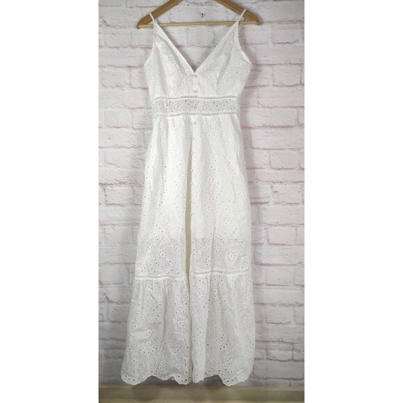 Simplee Dresses & Skirts - Simplee White Eyelet Cottagecore Dress Large V Neck Beach Summer Boho Hippie